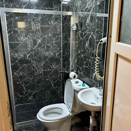 Taksim Pera Pomise ホテル 2*